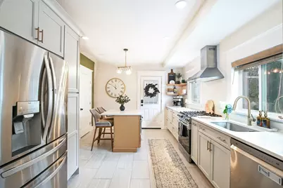 265 Maple St, New Bedford, MA 02740 - Photo 9