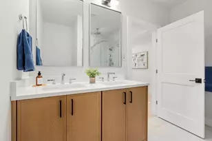 8 Elm St, Newton, MA 02465 - Photo 15