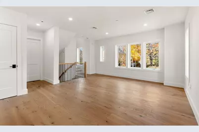 2 Elm Street #2, Newton, MA 02465 - Photo 9