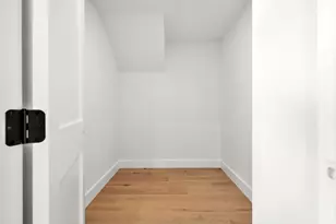 16 Elm St, Newton, MA 02465 - Photo 27