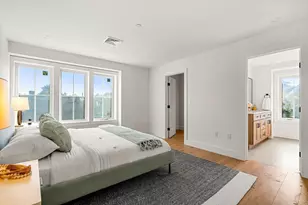 16 Elm St, Newton, MA 02465 - Photo 15