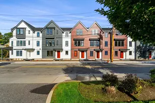 16 Elm St, Newton, MA 02465 - Photo 1