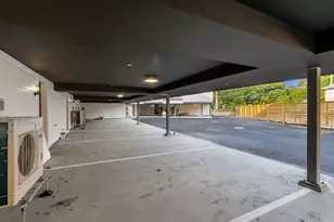 16 Elm St, Newton, MA 02465 - Photo 33