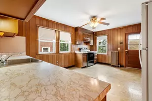 7 Mason Rd, Watertown, MA 02472 - Photo 9