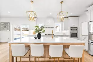 8 Callahan Dr, Woburn, MA 01801 - Photo 7