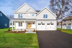 8 Callahan Dr, Woburn, MA 01801 - Photo 37