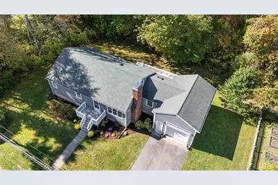 28 Brant Beach Ave, Mattapoisett, MA 02739 - Photo 7