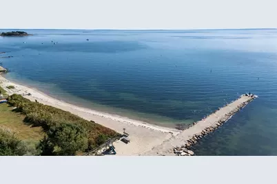 28 Brant Beach Ave, Mattapoisett, MA 02739 - Photo 37