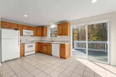 28 Brant Beach Ave, Mattapoisett, MA 02739 - Photo 17