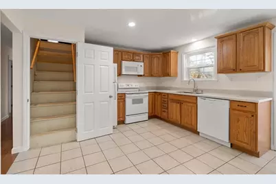 28 Brant Beach Ave, Mattapoisett, MA 02739 - Photo 31