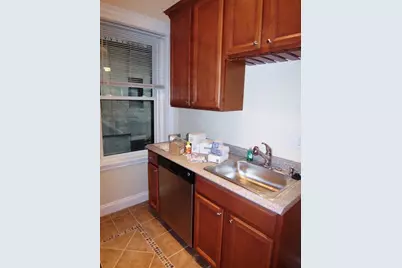61 Park Drive #17, Boston, MA 02215 - Photo 3