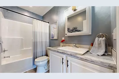 96 Sycamore Lane, Taunton, MA 02780 - Photo 17