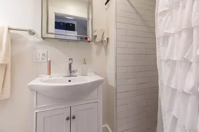 100 H Street #1, Boston, MA 02127 - Photo 11