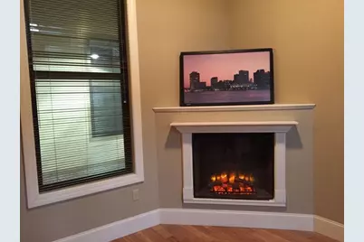 55 Green  Street #D-200, Clinton, MA 01510 - Photo 9