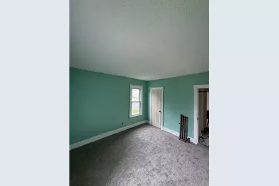 735 Belmont St #1, Springfield, MA 01190 - Photo 5