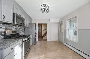 44 Phoebe Ave, Lowell, MA 01854 - Photo 13