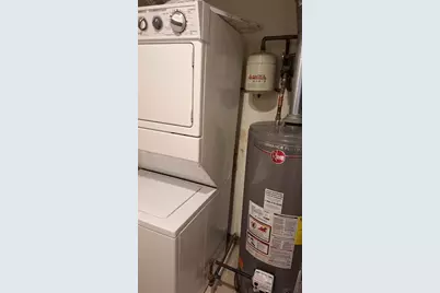 4048 Washington Street #5, Boston, MA 02131 - Photo 9