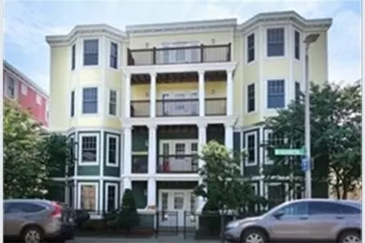 4048 Washington Street #5, Boston, MA 02131 - Photo 1