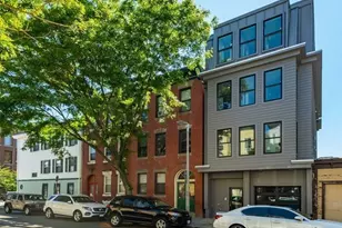 221 Paris St, Boston, MA 02128 - Photo 15