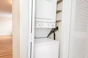 51 John St, Brookline, MA 02446 - Photo 7