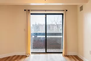 51 John St, Brookline, MA 02446 - Photo 5