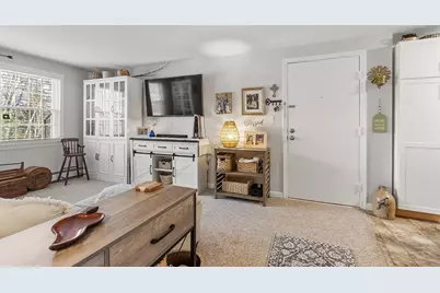 105 Ridgewood Ln #7, Gardner, MA 01440 - Photo 19