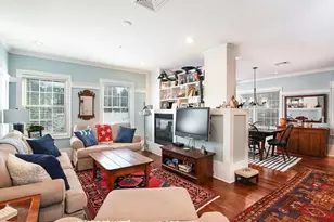 572 Freeport St, Boston, MA 02122 - Photo 9