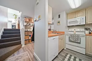 11 Margin St, Lynn, MA 01904 - Photo 3