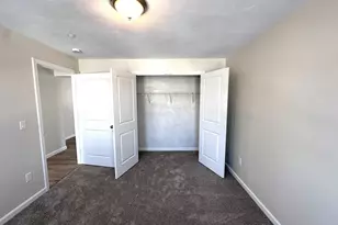 393 Court St, Plymouth, MA 02360 - Photo 17