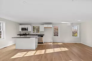 393 Court St, Plymouth, MA 02360 - Photo 3