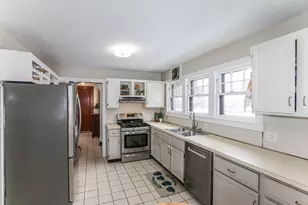 115 Wenonah Rd, Longmeadow, MA 01106 - Photo 21