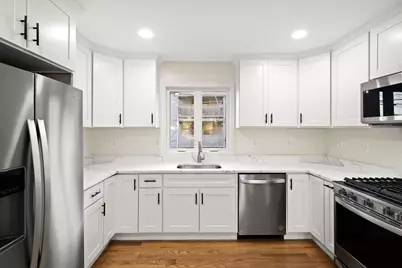 8 Faunce Rd #A, Boston, MA 02126 - Photo 5