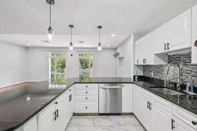 614 Pond St #2104, Braintree, MA 02184 - Photo 3