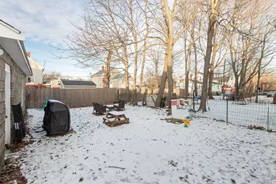 151 Campbell St, New Bedford, MA 02740 - Photo 35