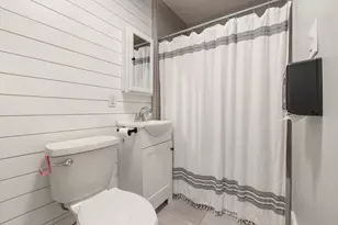 151 Campbell St, New Bedford, MA 02740 - Photo 17