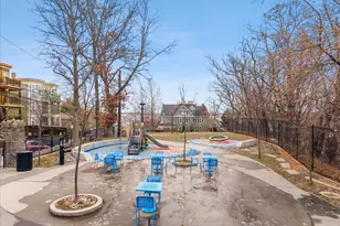 63 Downer Ave, Boston, MA 02125 - Photo 33