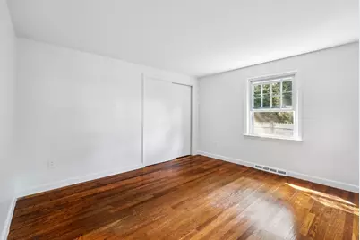 8 Captain's Lane, Mattapoisett, MA 02739 - Photo 9