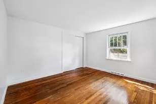 8 Captains Ln, Mattapoisett, MA 02739 - Photo 9