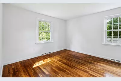 8 Captain's Lane, Mattapoisett, MA 02739 - Photo 7