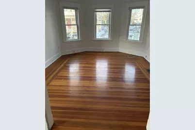 9 Maple St, Watertown, MA 02472 - Photo 3