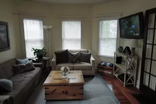 9 Maple St, Watertown, MA 02472 - Photo 5