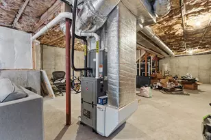 1180 Elm St, Leominster, MA 01453 - Photo 35