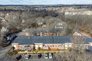 115 Grove St, Boston, MA 02132 - Photo 27