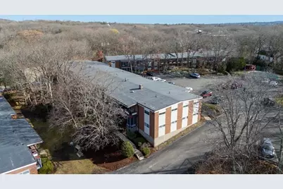 115. Grove St #11.., Boston, MA 02132 - Photo 23