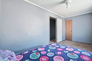 364 Tecumseh St, Fall River, MA 02721 - Photo 19