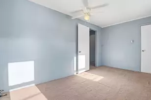 364 Tecumseh St, Fall River, MA 02721 - Photo 13