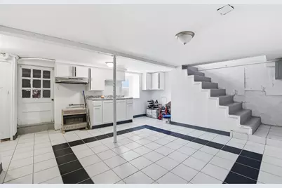 364 Tecumseh Street, Fall River, MA 02721 - Photo 25