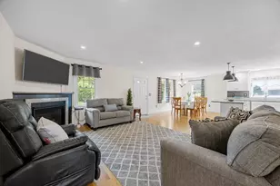 56 Carriage Shop Rd, Falmouth, MA 02536 - Photo 9