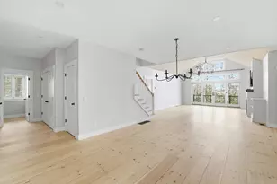 22 Hickorywood, Plymouth, MA 02360 - Photo 9