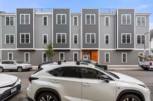 152 Marion St, Boston, MA 02128 - Photo 21